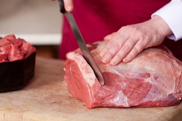 ¿Cuántos kilos de carne se pueden comprar con un salario promedio en Argentina?