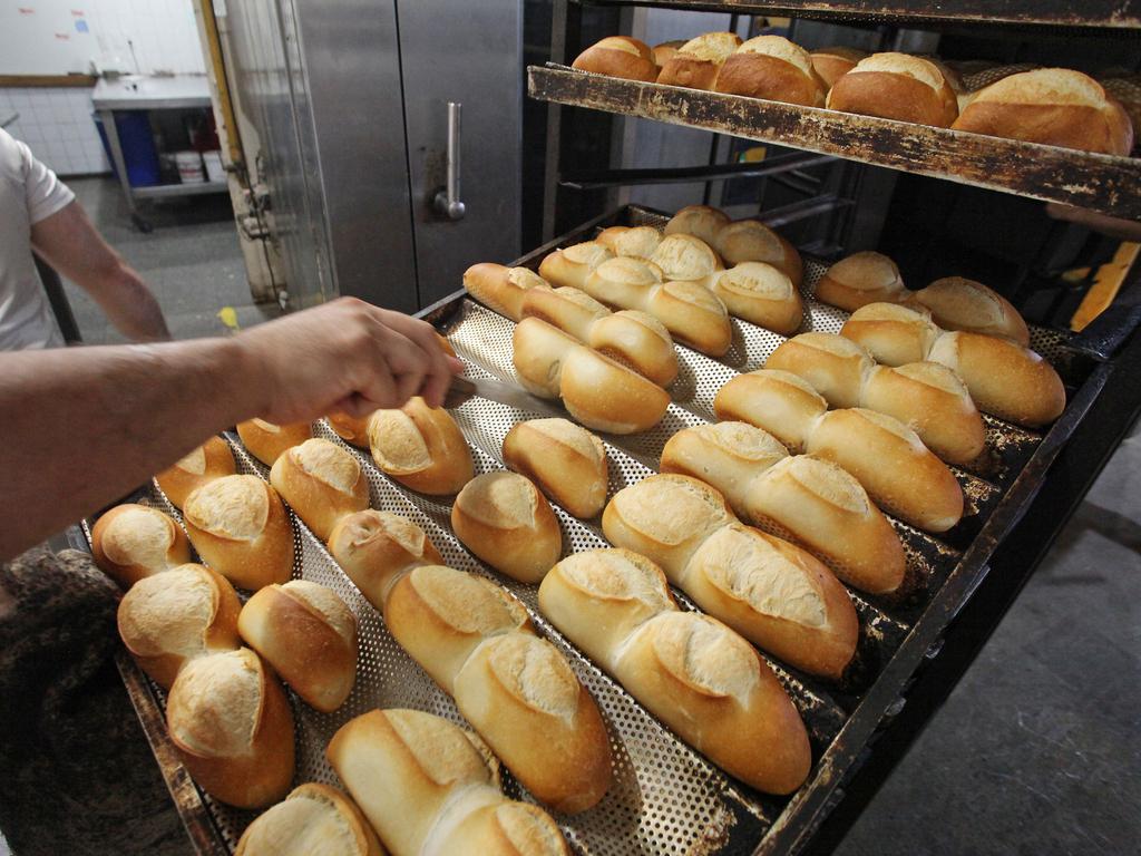Cayó 45 por ciento la venta de pan en todo el país